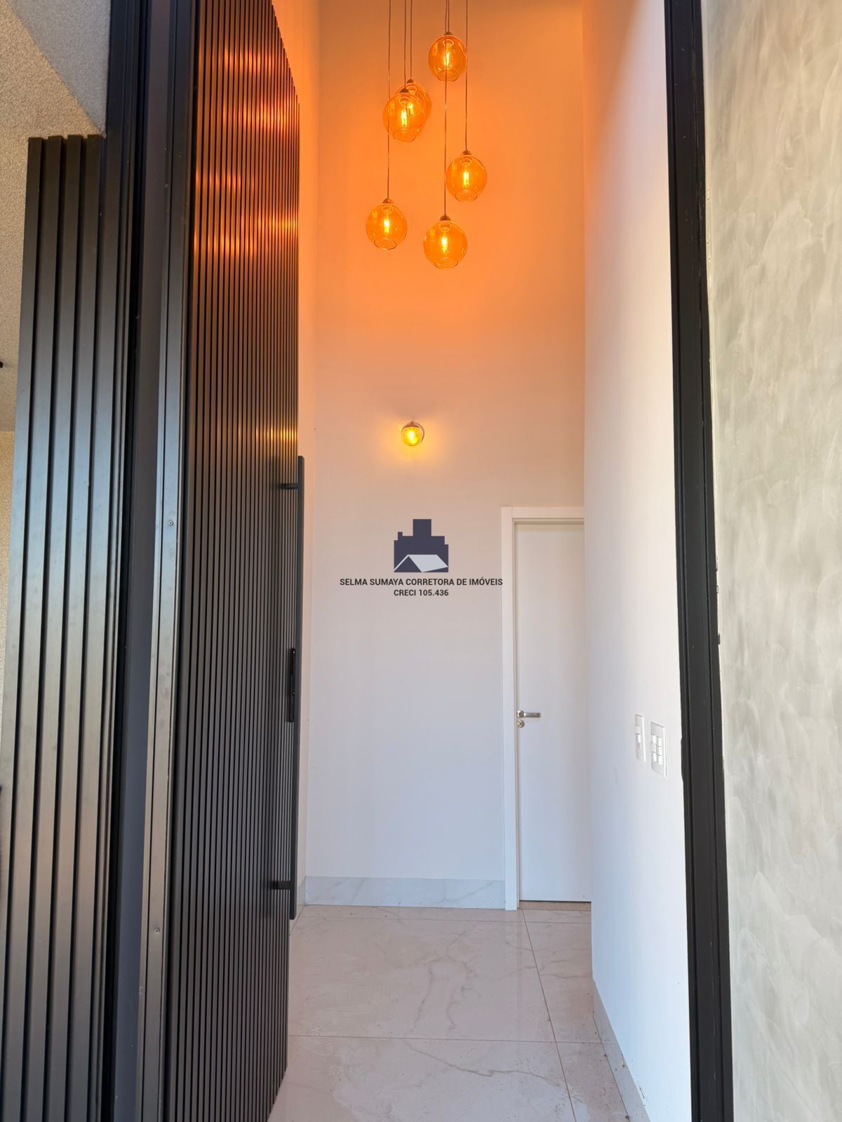 Casa de Condomínio com 3 quartos à venda, 254m² — foto 12 de 28