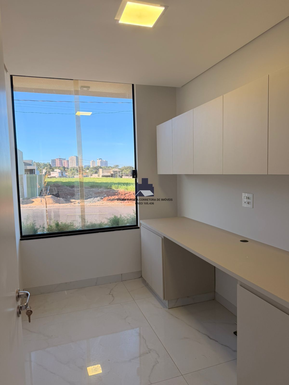 Casa de Condomínio com 3 quartos à venda, 254m² — foto 23 de 28