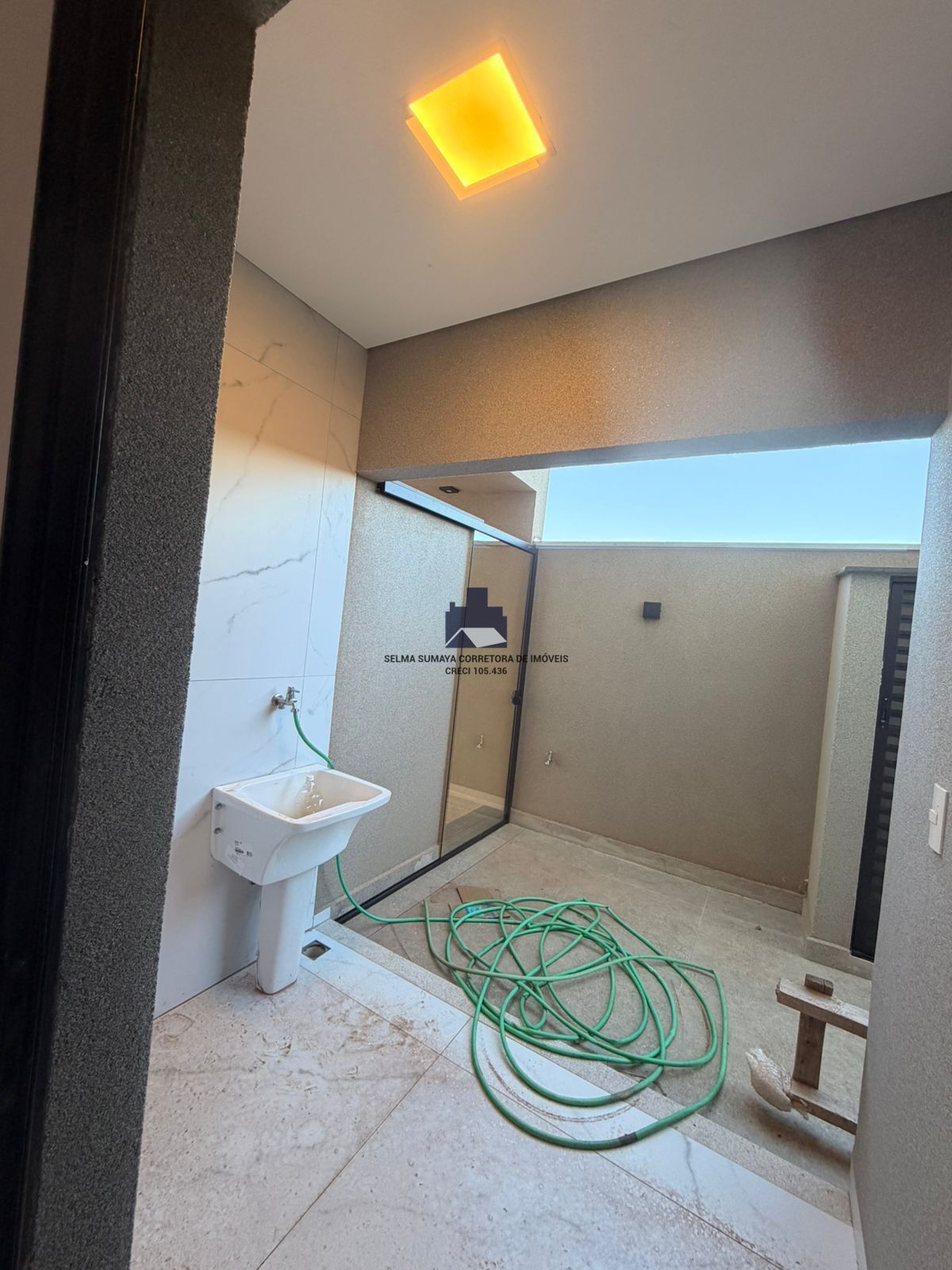 Casa de Condomínio com 3 quartos à venda, 254m² — foto 27 de 28