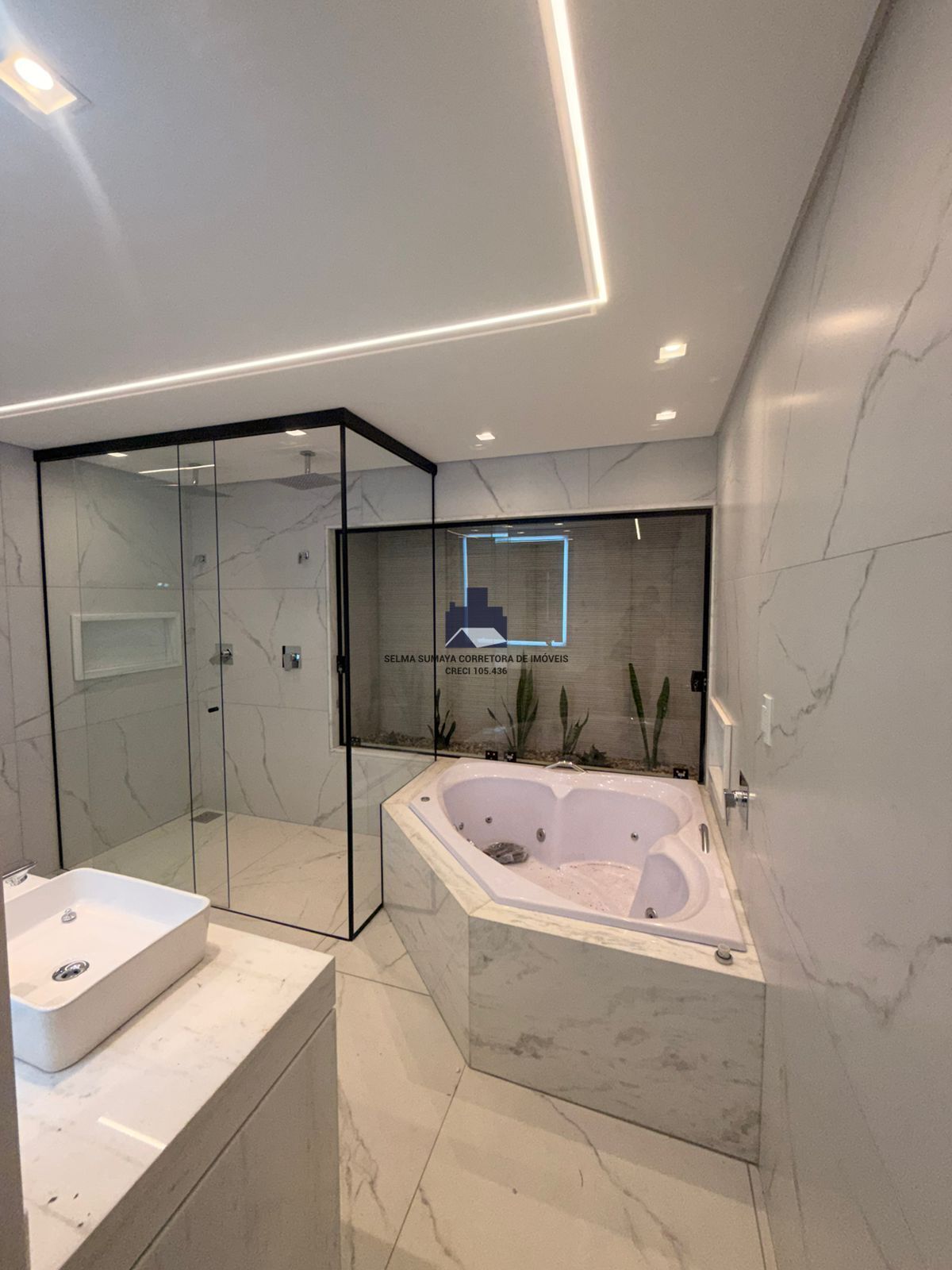 Casa de Condomínio com 3 quartos à venda, 254m² — foto 5 de 28