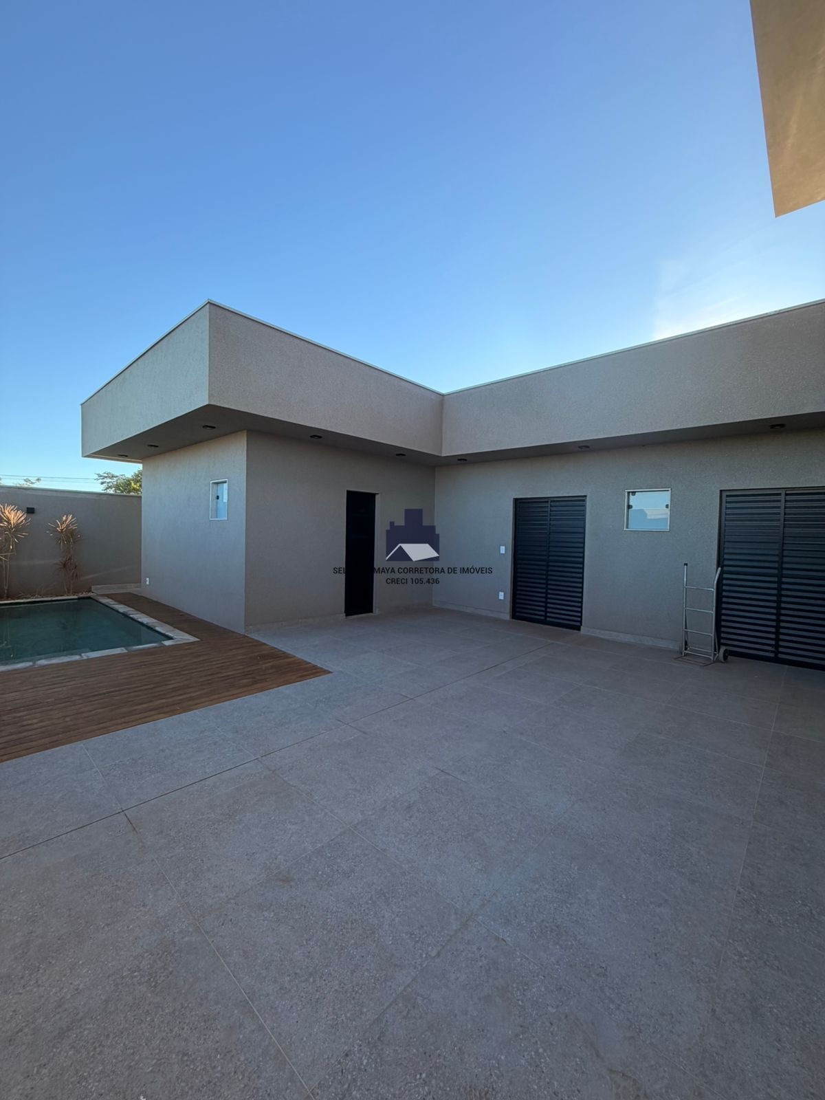 Casa de Condomínio com 3 quartos à venda, 254m² — foto 24 de 28