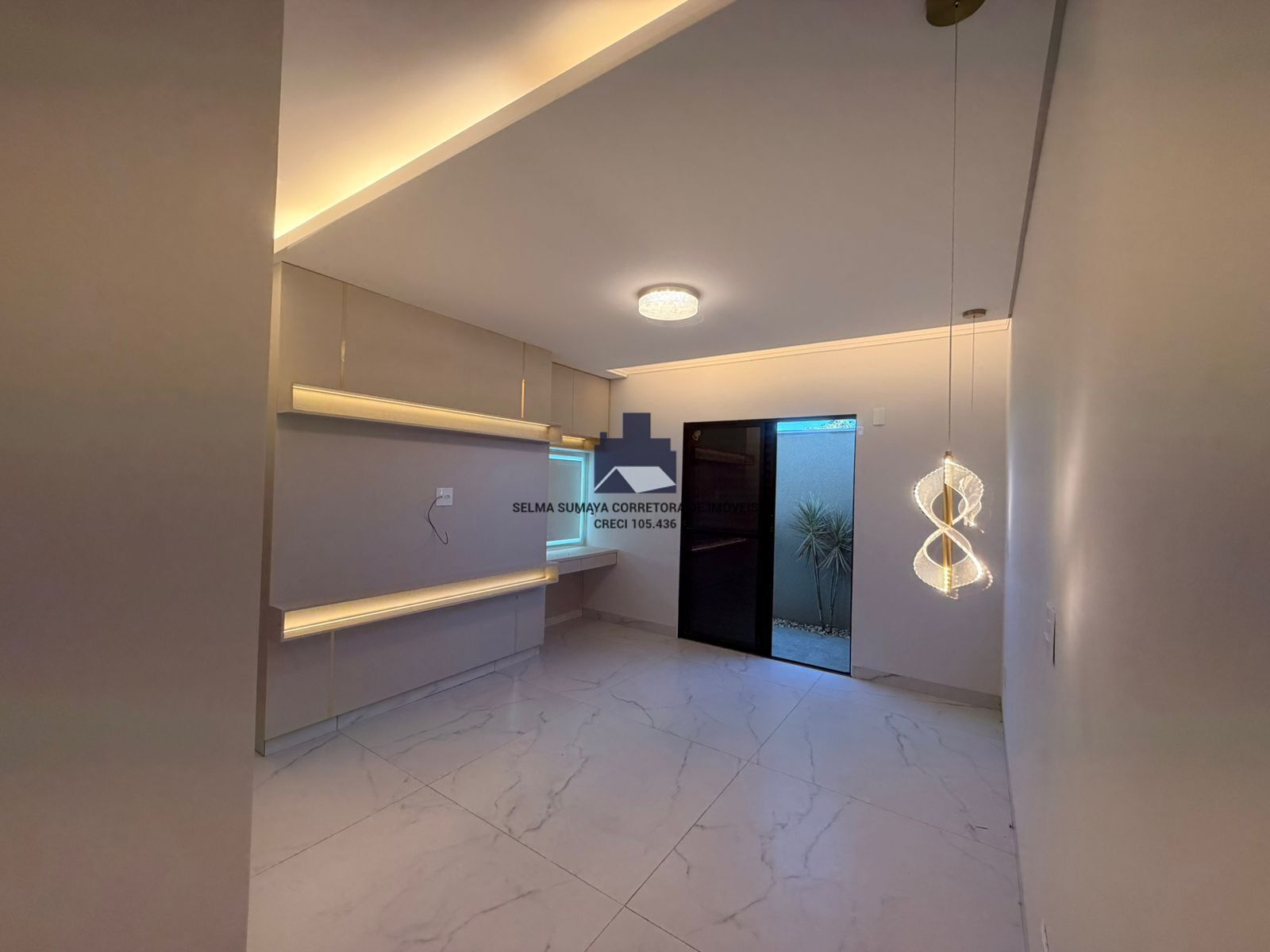 Casa de Condomínio com 3 quartos à venda, 254m² — foto 4 de 28