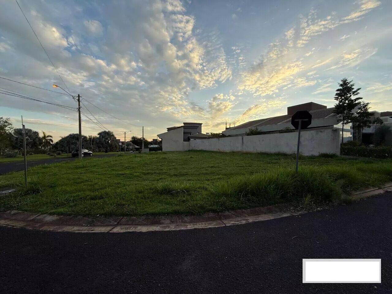 Terreno / Lote / Condomínio à venda, 425m² — foto 10 de 14