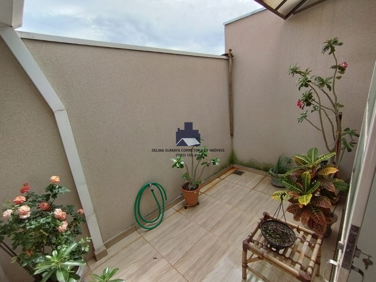 Casa de Condomínio com 3 quartos à venda, 140m² — foto 12 de 13
