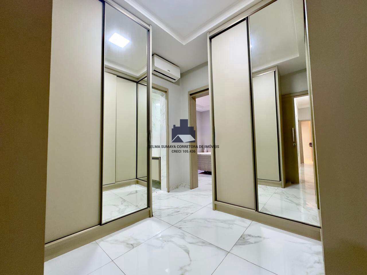 Casa de Condomínio com 3 quartos à venda, 247m² — foto 11 de 18