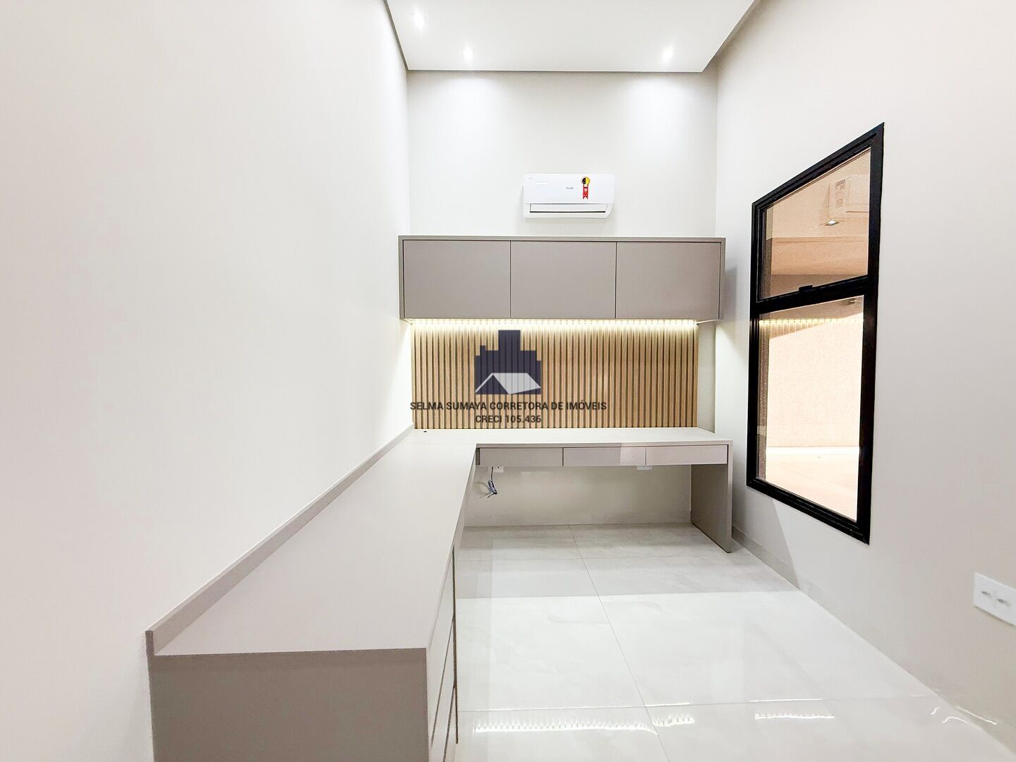 Casa de Condomínio com 4 quartos à venda, 310m² — foto 11 de 19
