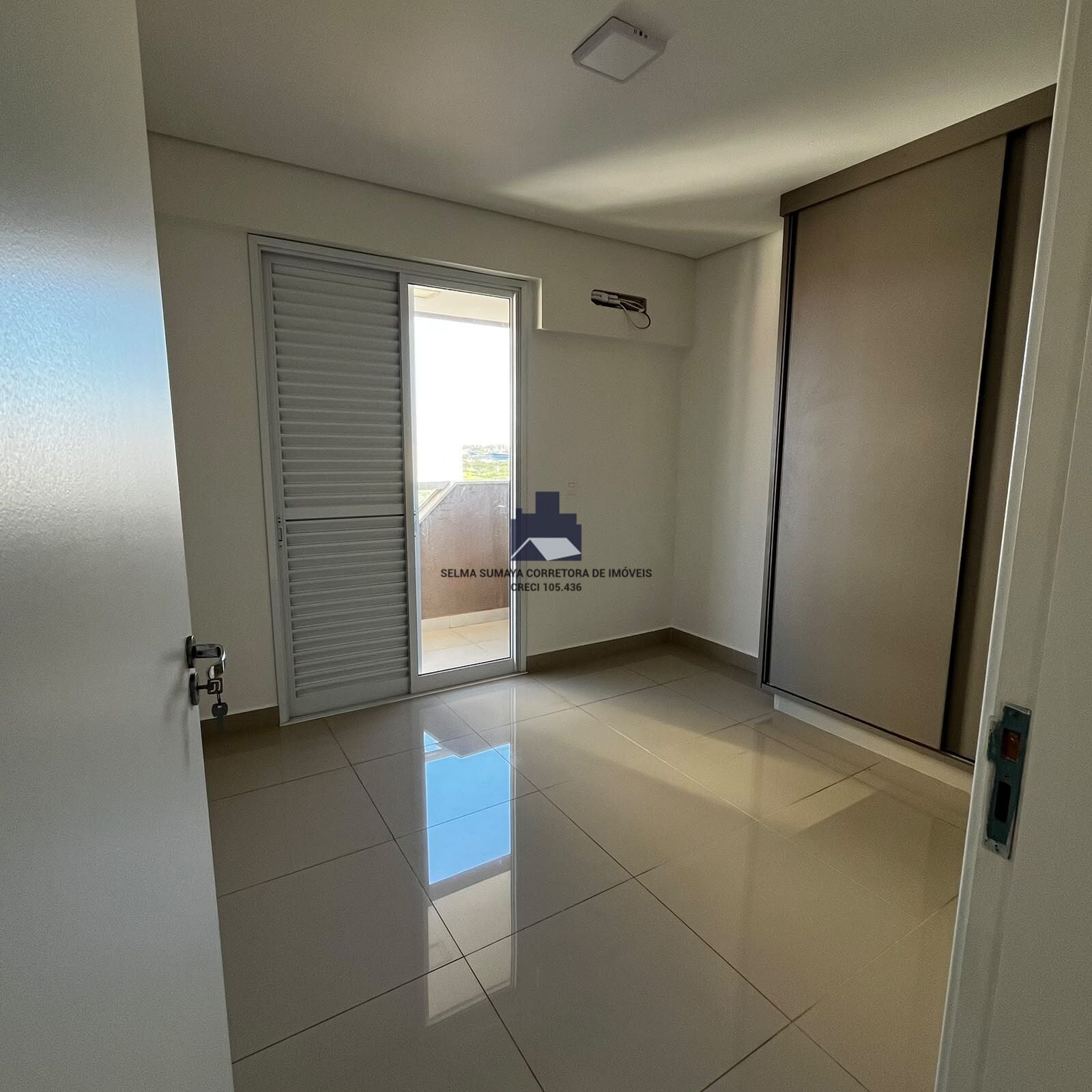 Apartamento com 2 quartos à venda, 70m² — foto 4 de 19