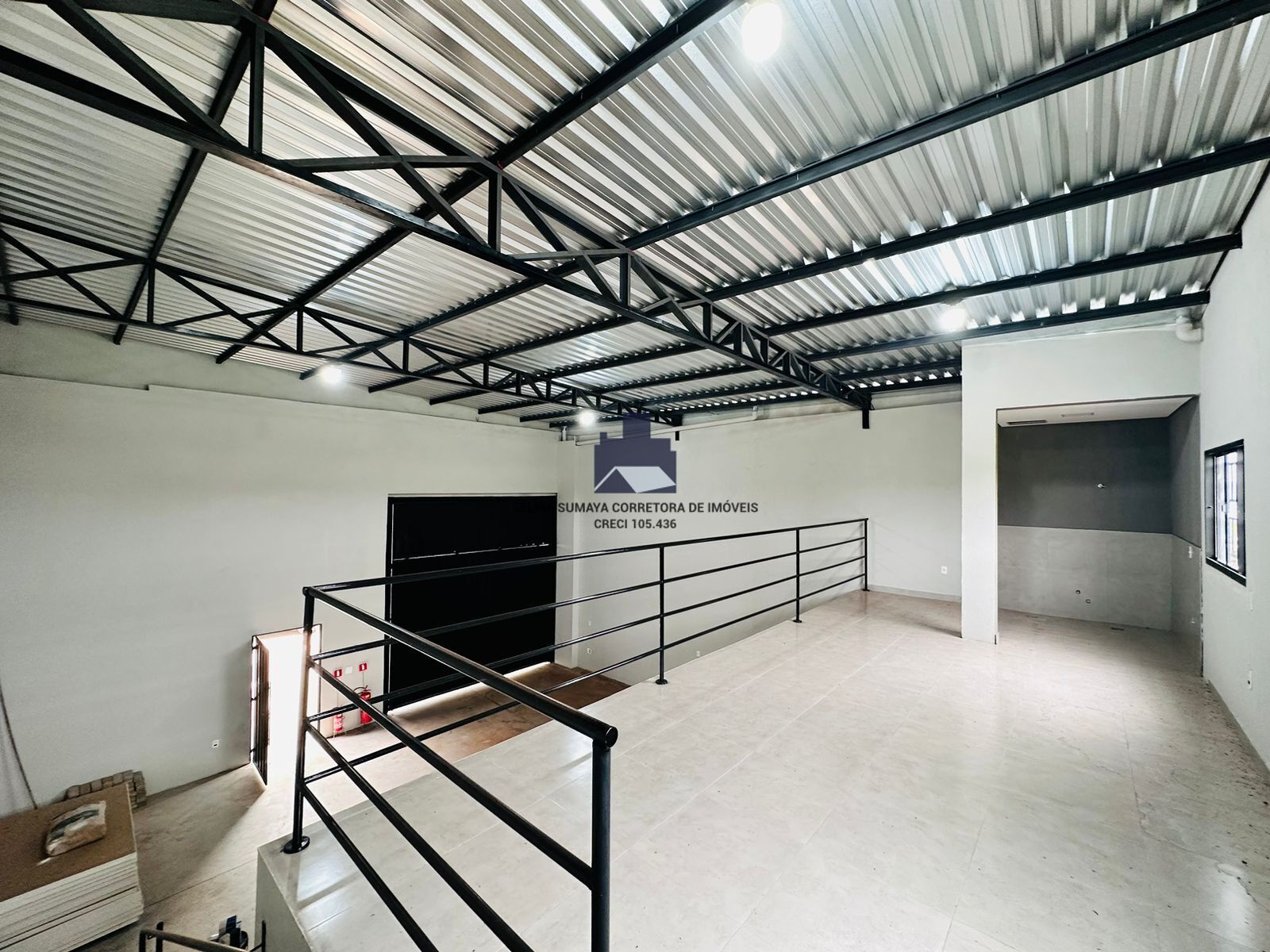 Loja / Salão / Ponto Comercial à venda, 160m² — foto 10 de 11