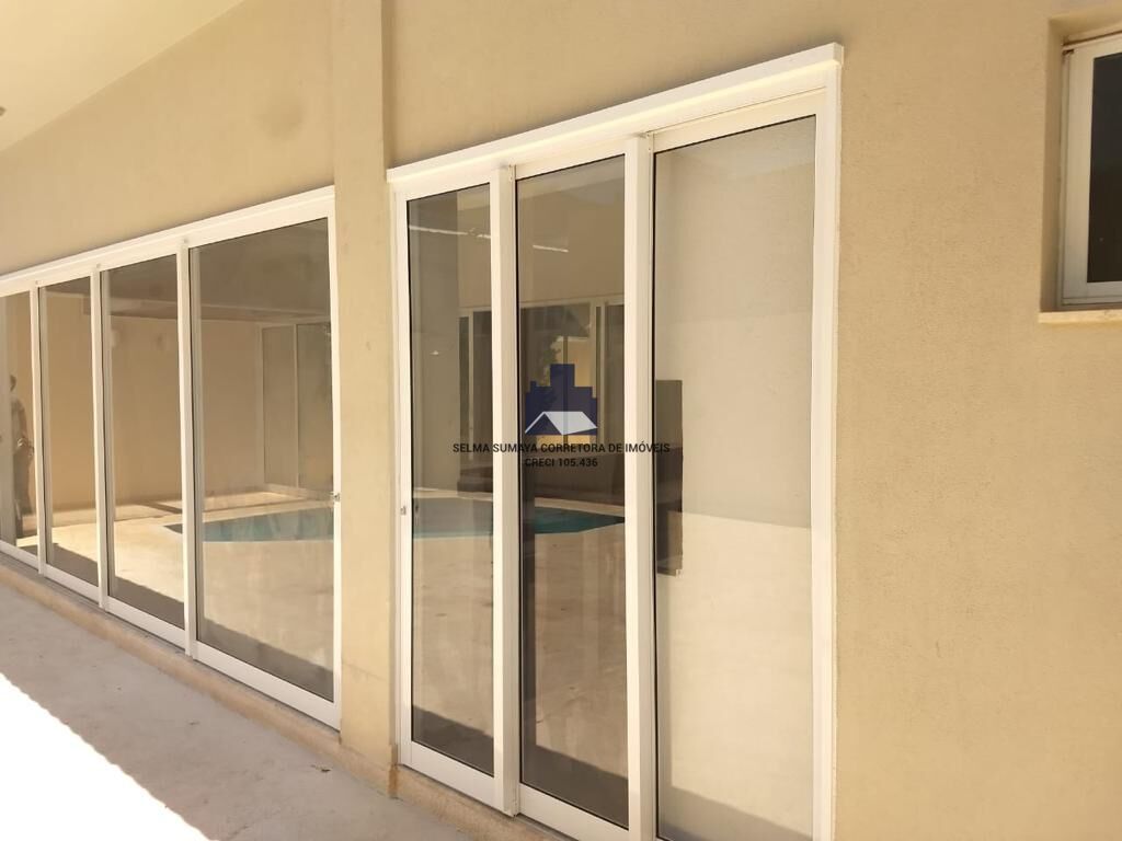 Casa de Condomínio com 4 quartos à venda, 284m² — foto 10 de 29
