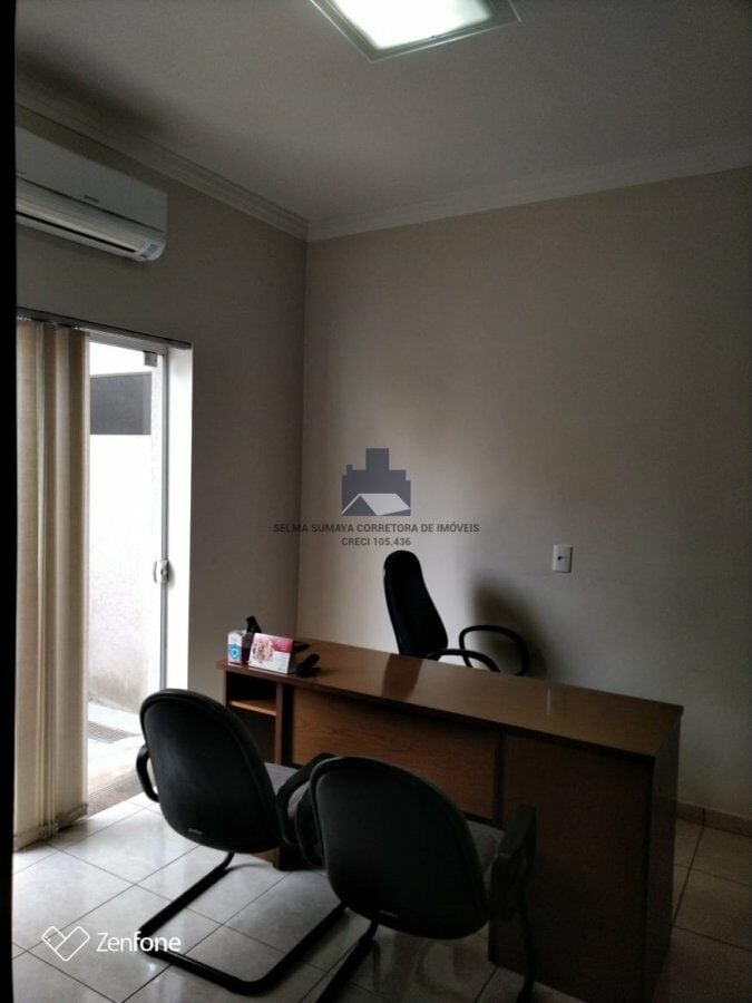 Casa com 3 quartos à venda, 307m² — foto 13 de 29