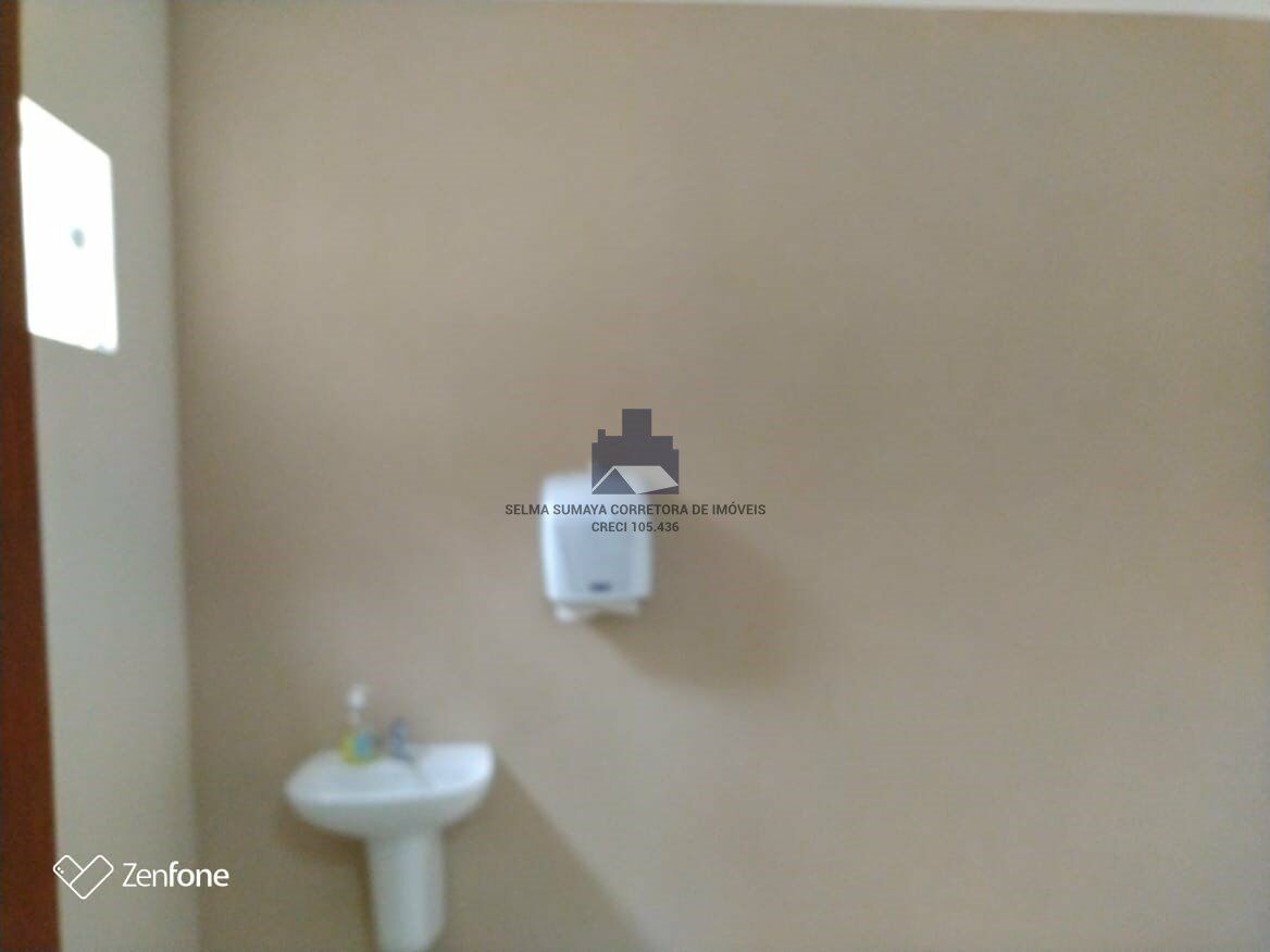 Casa com 3 quartos à venda, 307m² — foto 10 de 29