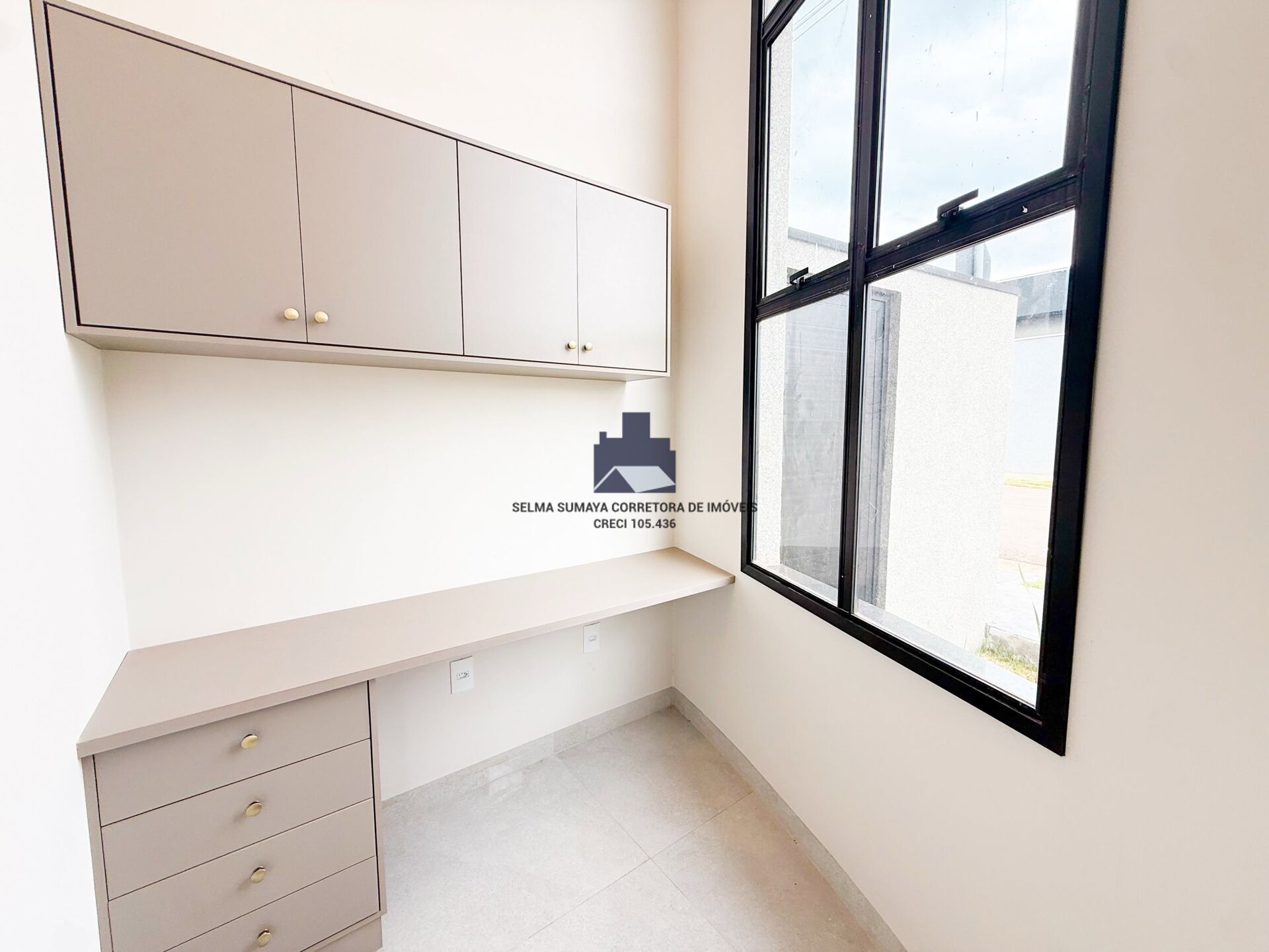 Casa de Condomínio com 3 quartos à venda, 160m² — foto 6 de 19