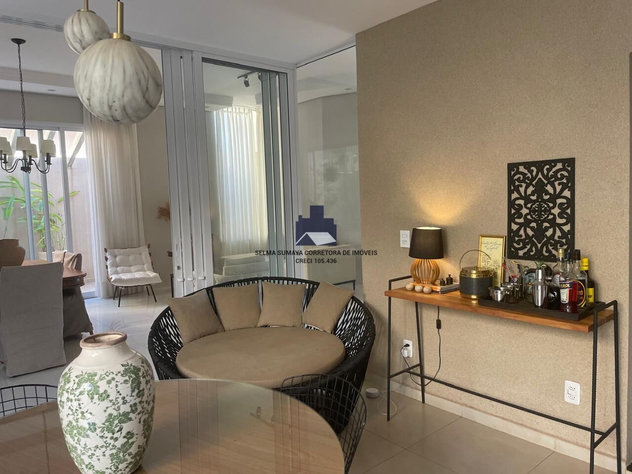 Casa de Condomínio com 3 quartos à venda, 240m² — foto 13 de 24