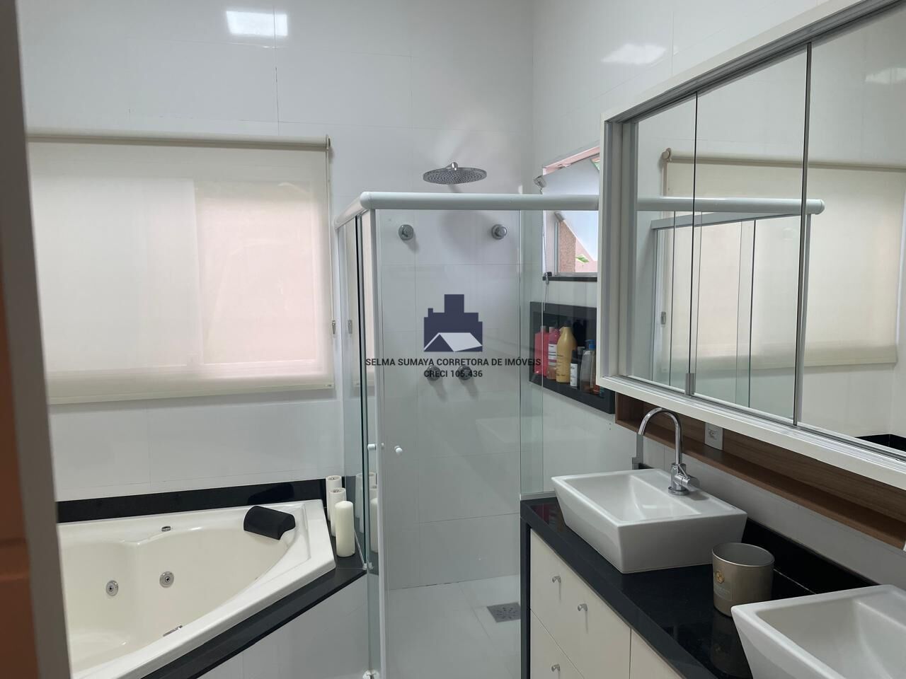 Casa de Condomínio com 3 quartos à venda, 240m² — foto 9 de 24
