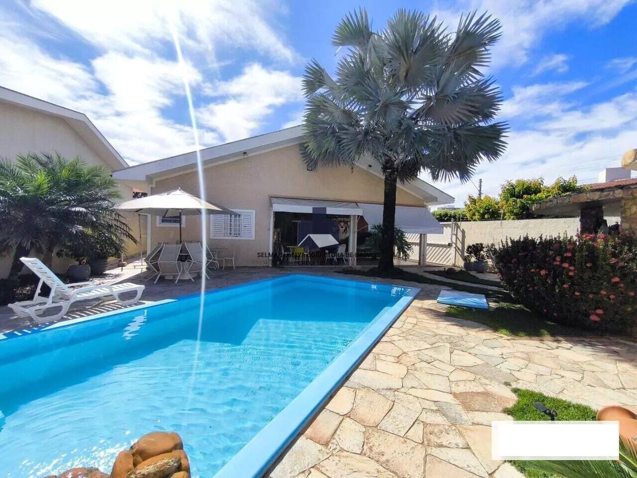 Casa com 3 quartos à venda, 350m² — foto 8 de 22