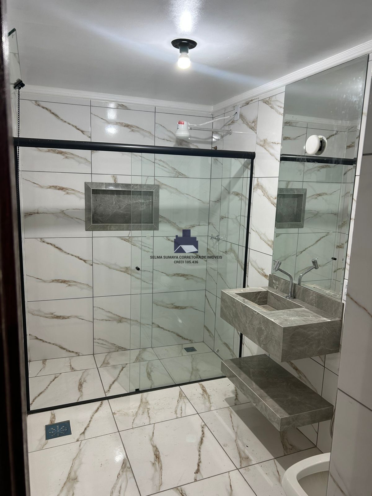Casa com 4 quartos à venda, 210m² — foto 14 de 21