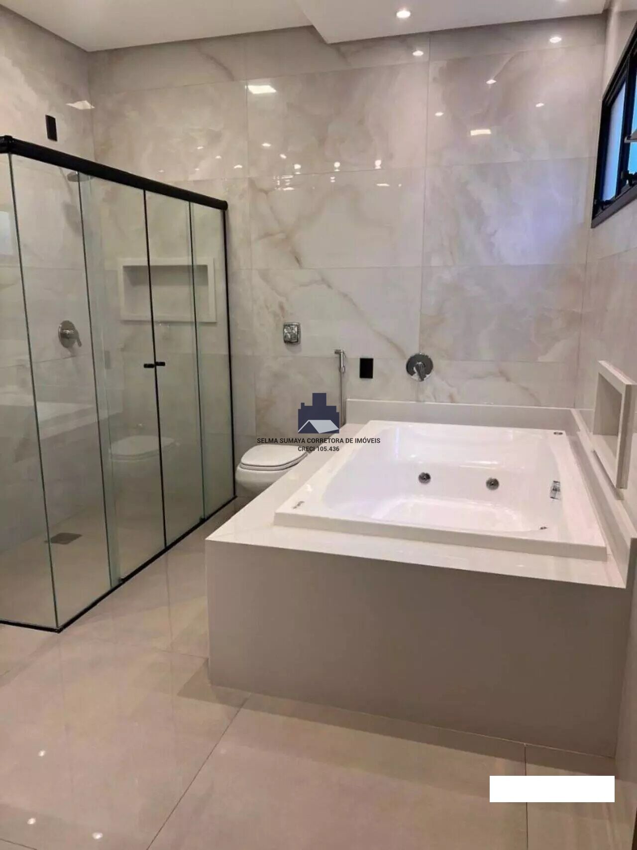 Casa de Condomínio com 4 quartos à venda, 415m² — foto 16 de 36