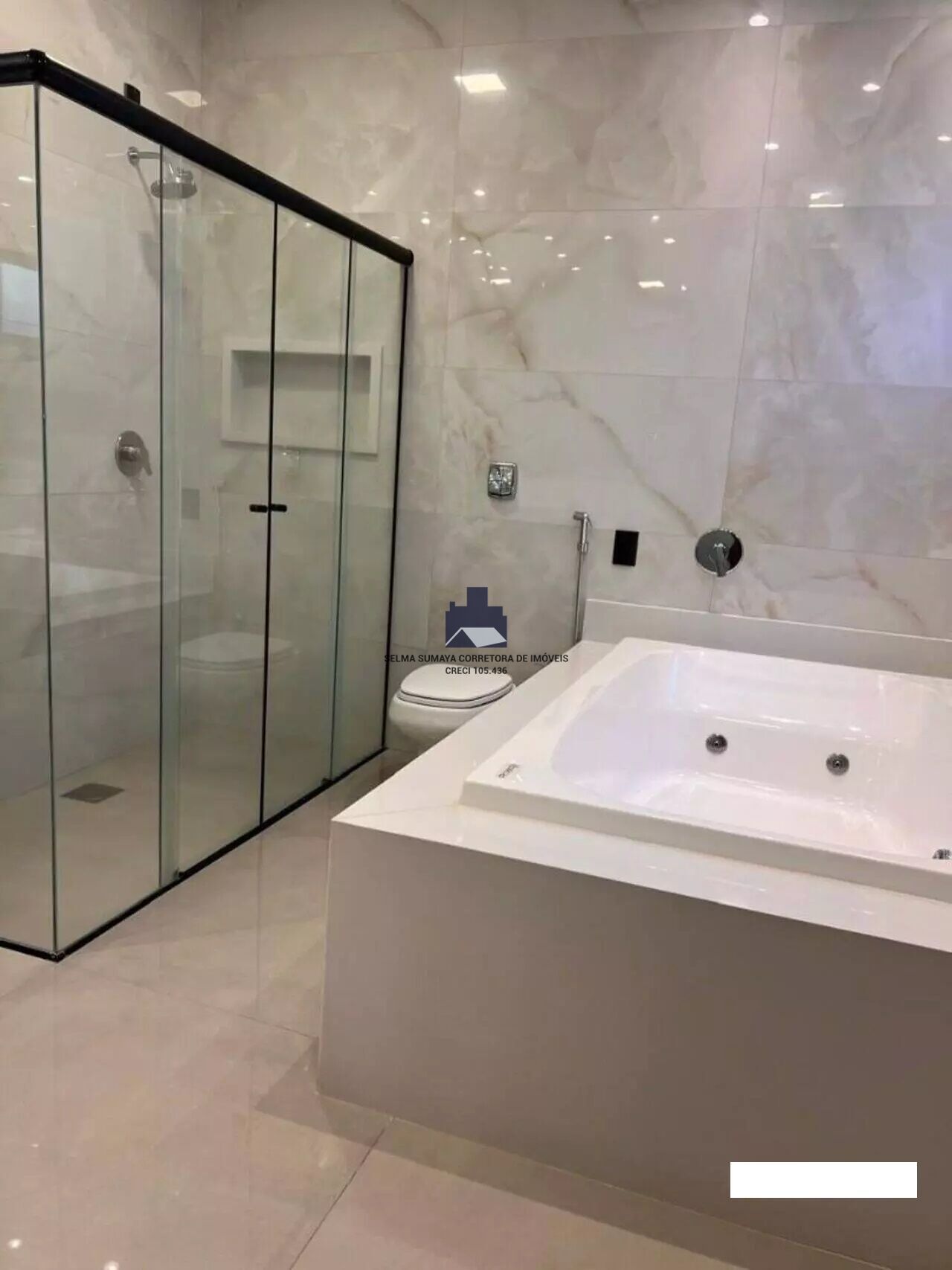Casa de Condomínio com 4 quartos à venda, 415m² — foto 35 de 36