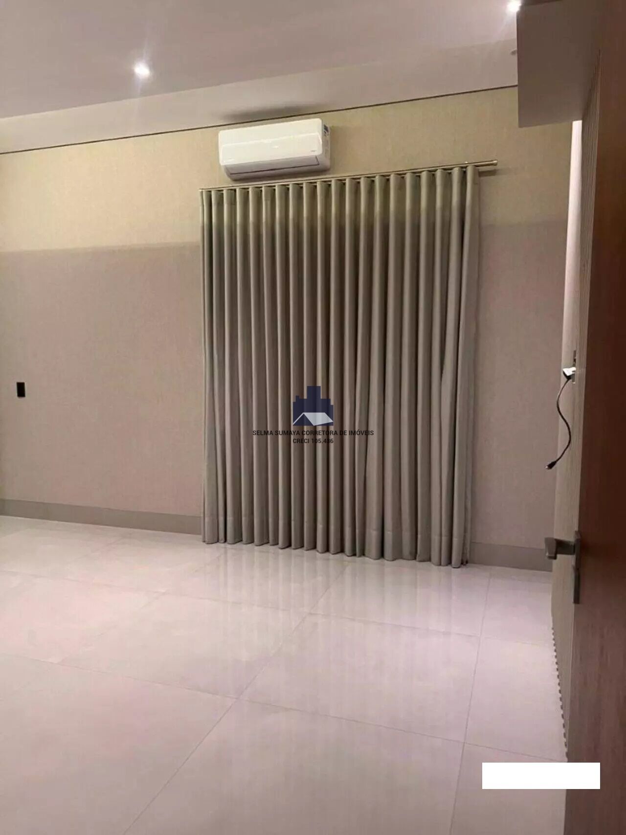 Casa de Condomínio com 4 quartos à venda, 415m² — foto 8 de 36