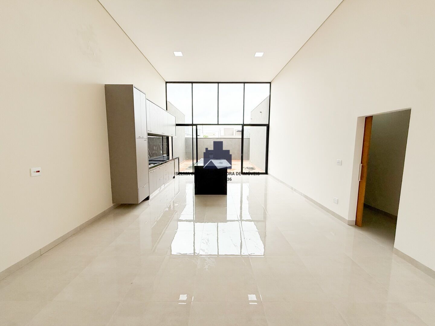 Casa de Condomínio com 3 quartos à venda, 155m² — foto 4 de 17
