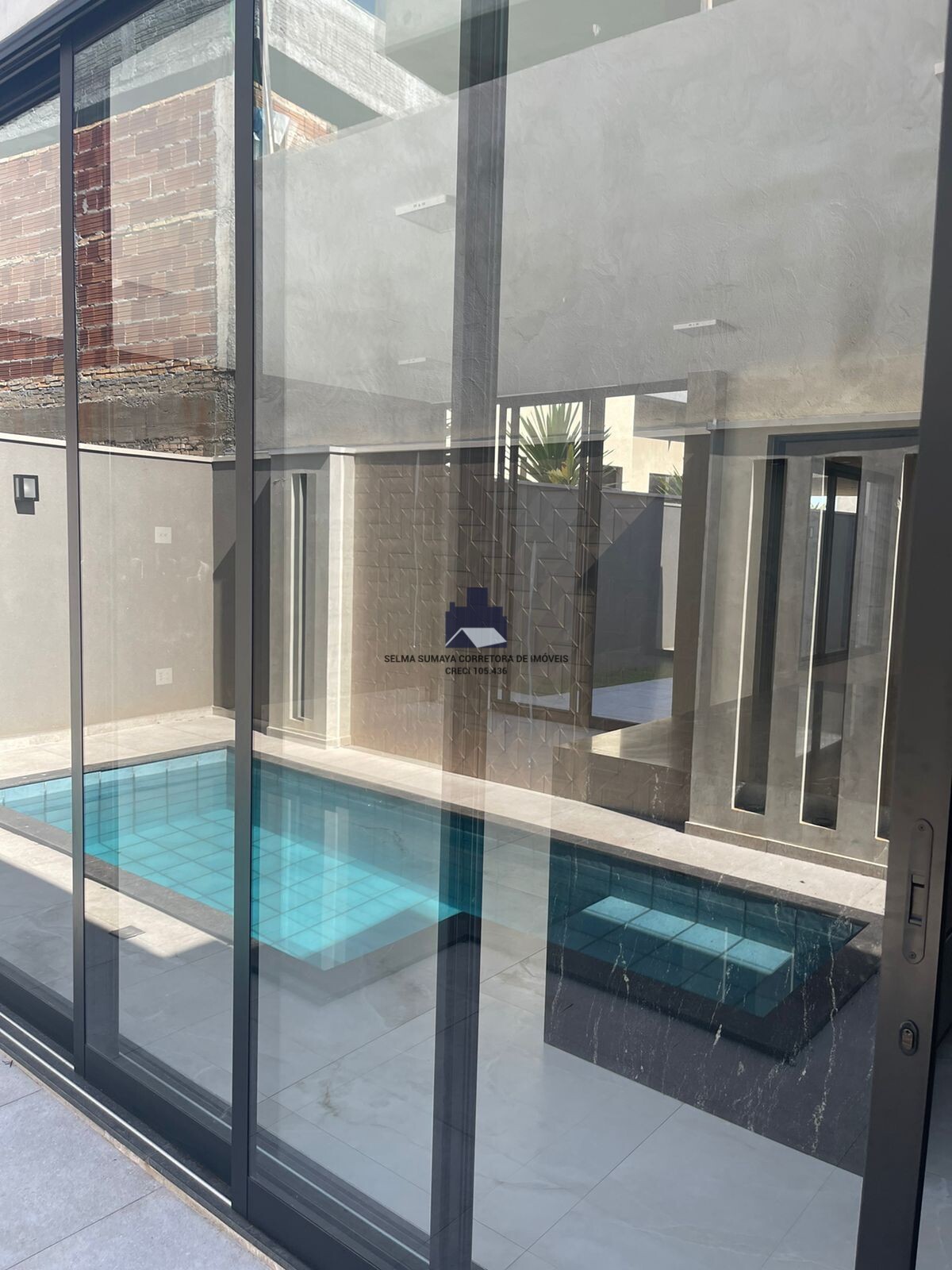 Casa de Condomínio com 3 quartos à venda, 270m² — foto 8 de 29