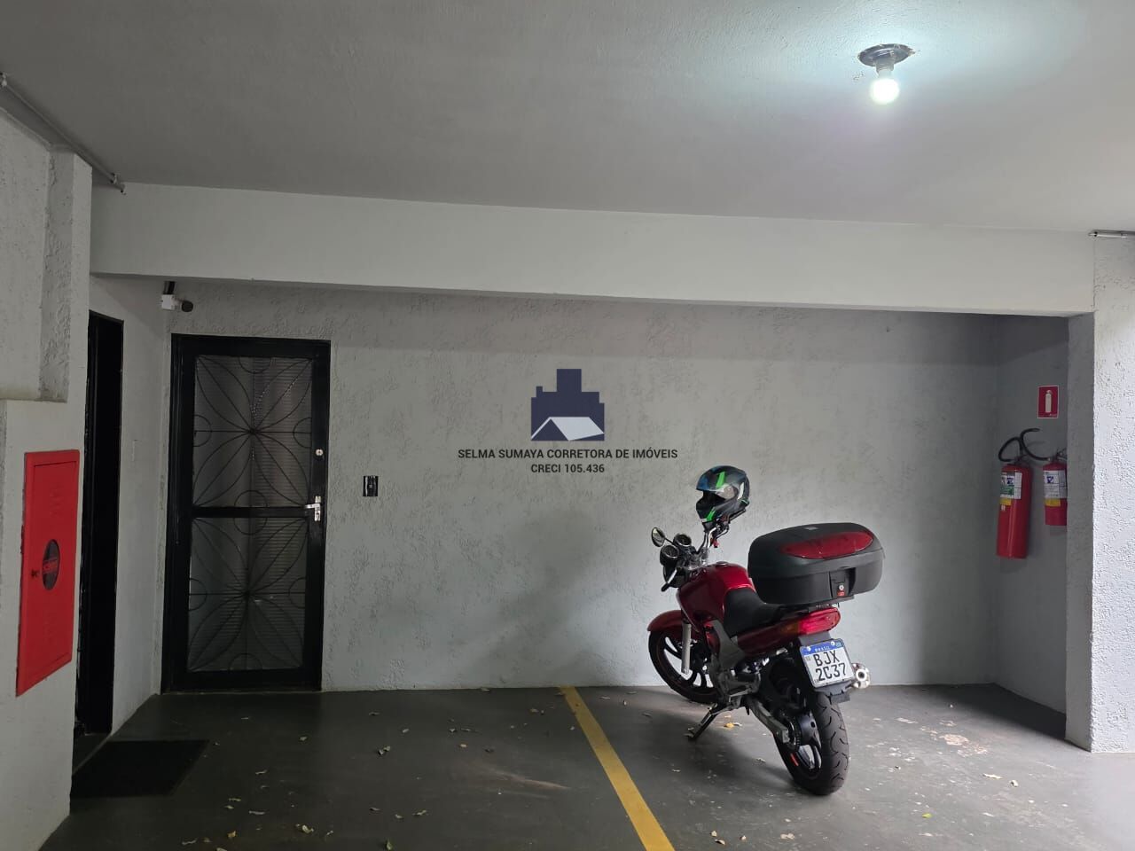 Apartamento com 2 quartos à venda, 75m² — foto 10 de 11