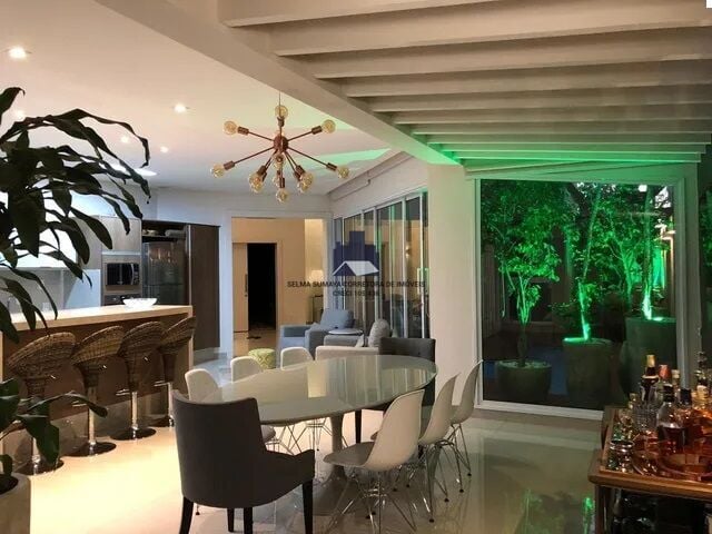 Casa de Condomínio com 3 quartos à venda, 250m² — foto 9 de 20