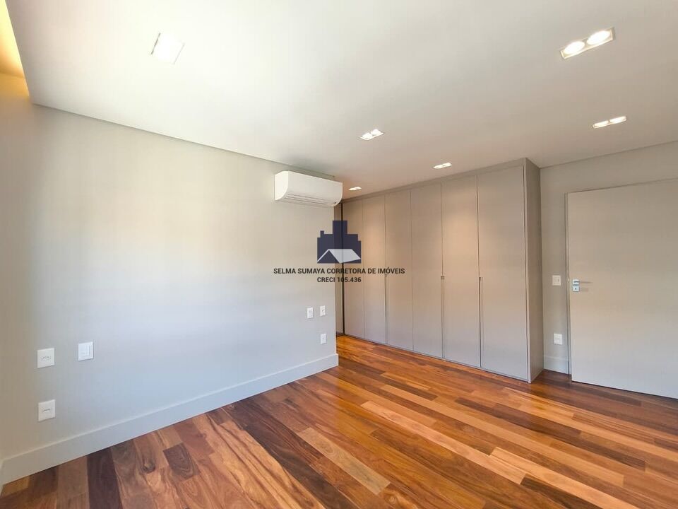 Apartamento com 3 quartos à venda, 256m² — foto 16 de 17