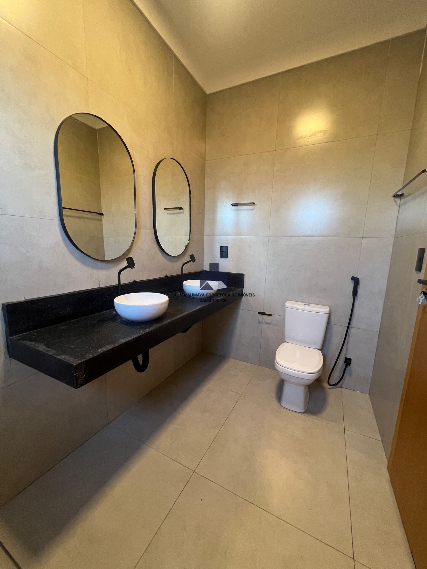 Casa de Condomínio com 3 quartos à venda, 150m² — foto 16 de 24