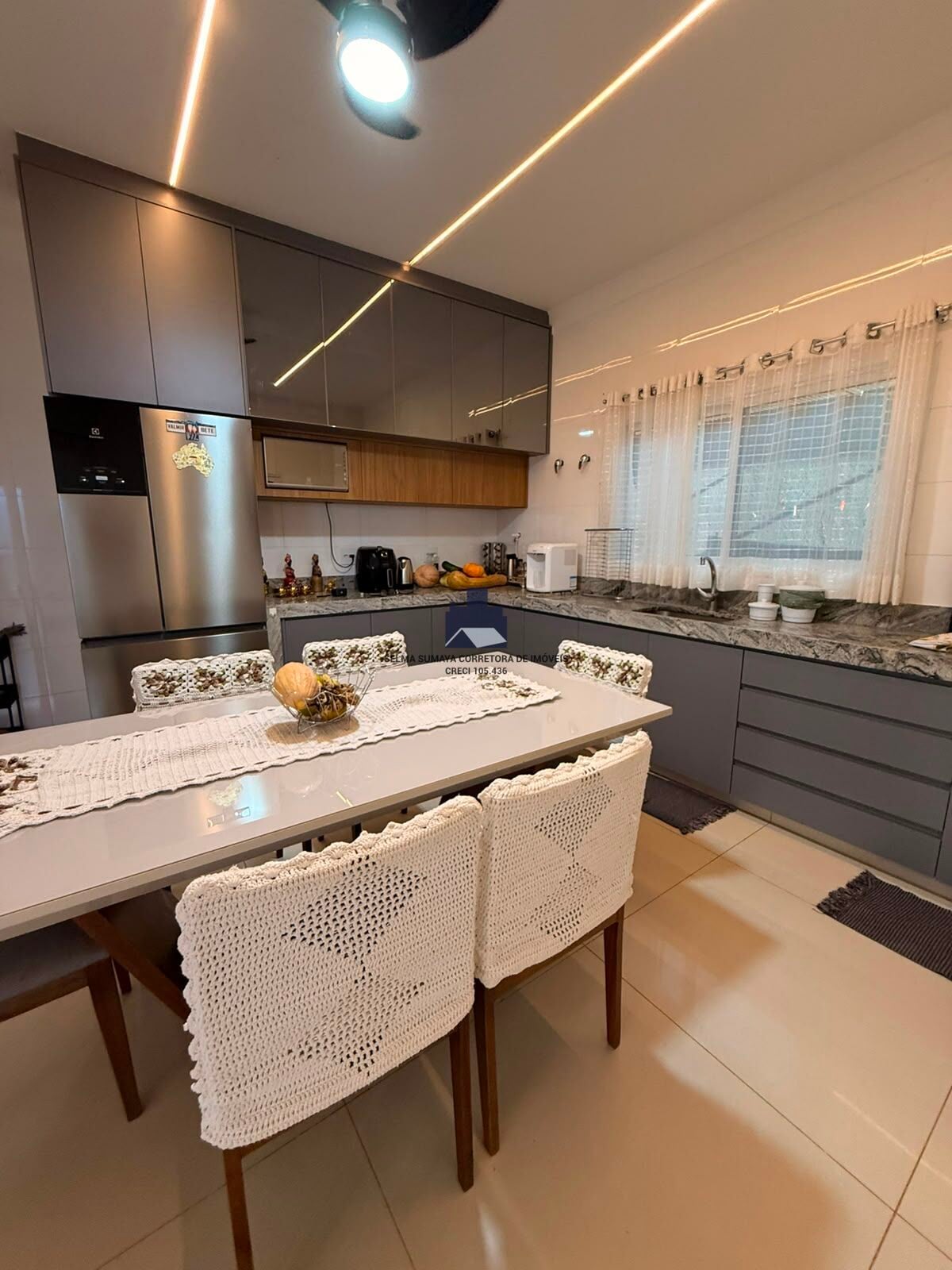 Casa de Condomínio com 4 quartos à venda, 380m² — foto 20 de 49