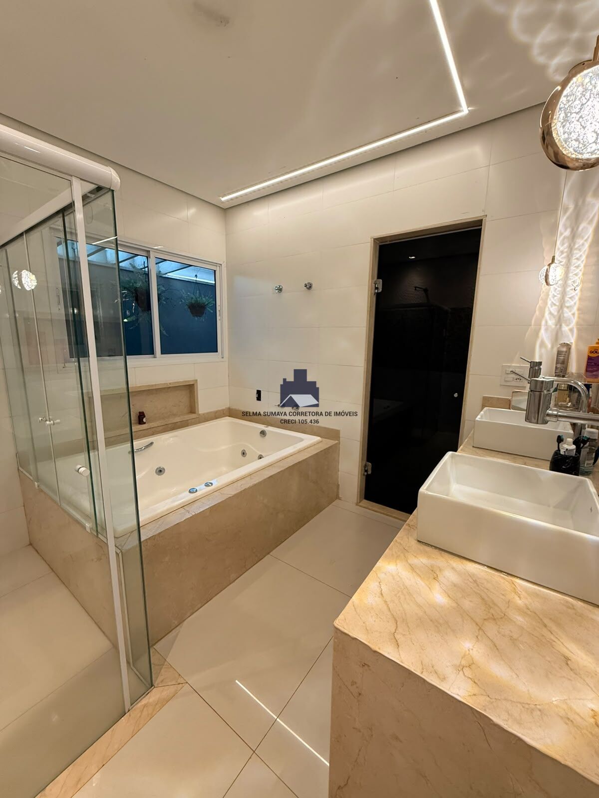 Casa de Condomínio com 4 quartos à venda, 380m² — foto 24 de 49