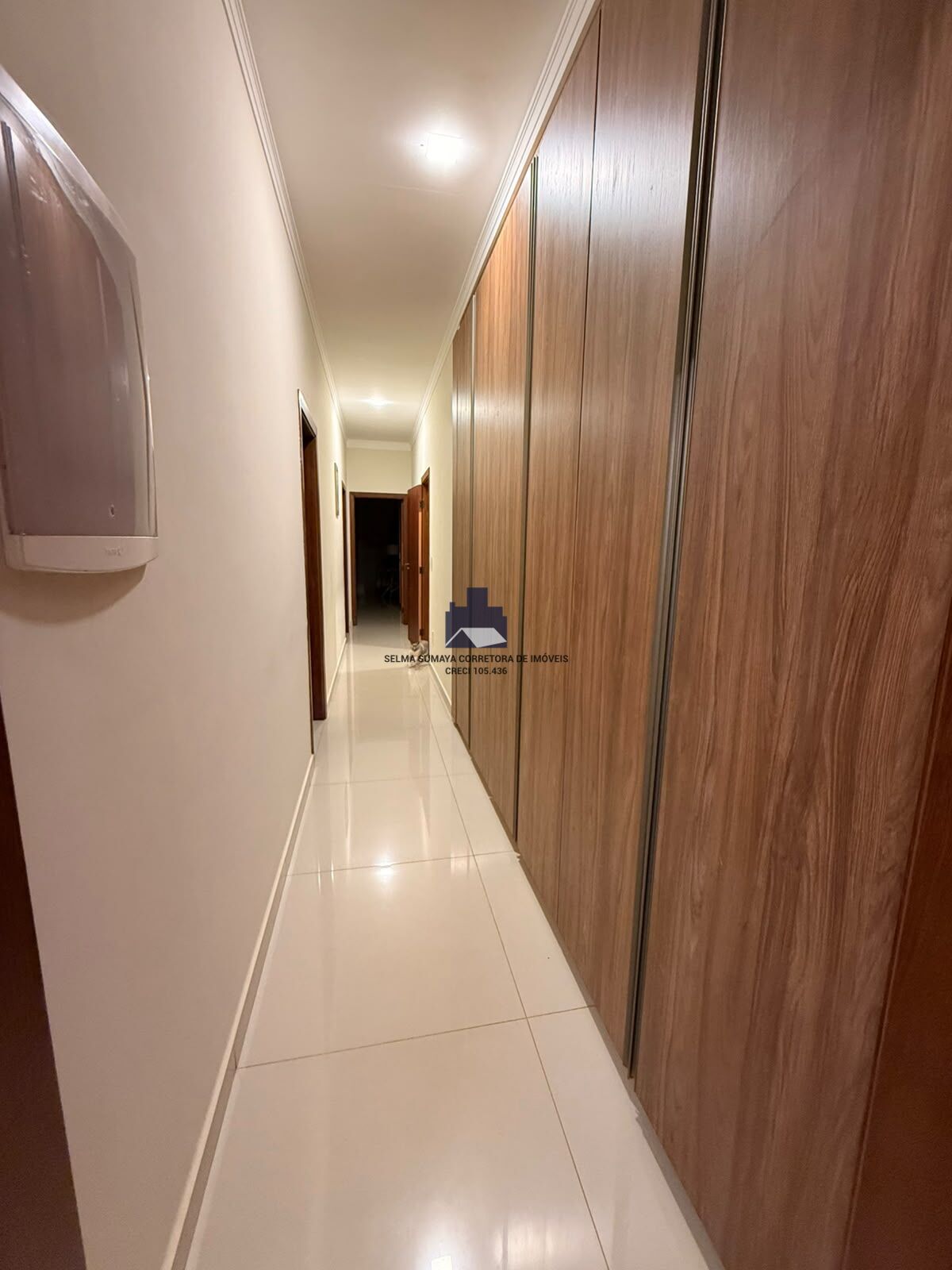 Casa de Condomínio com 4 quartos à venda, 380m² — foto 14 de 49
