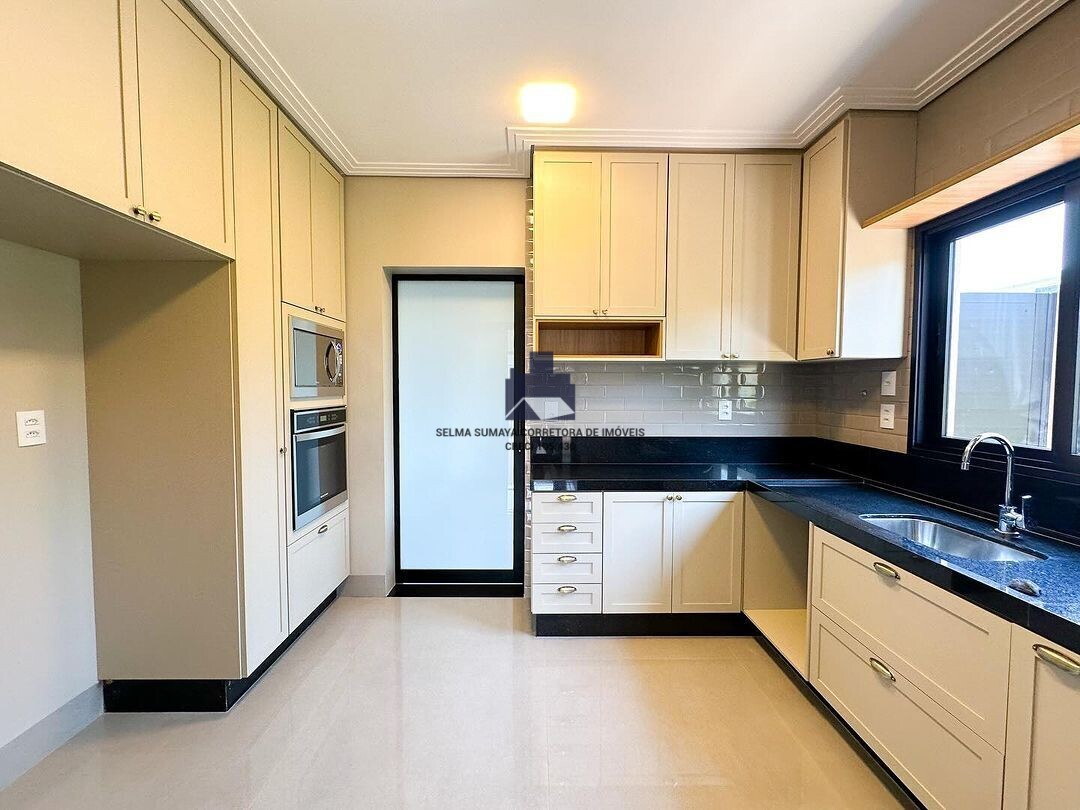 Casa de Condomínio com 4 quartos à venda, 331m² — foto 5 de 10