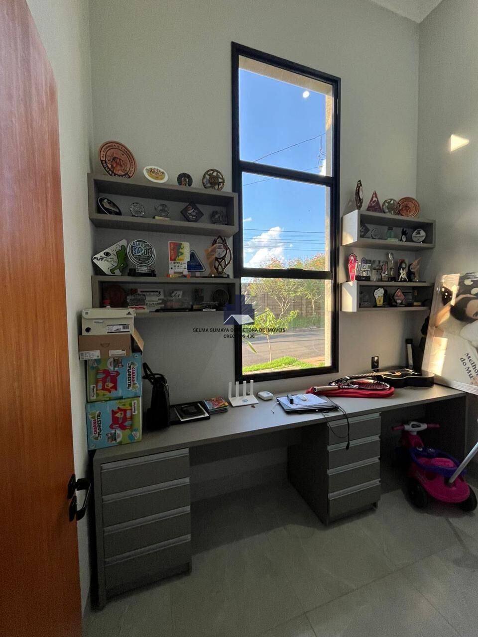 Casa de Condomínio com 3 quartos à venda, 216m² — foto 9 de 27