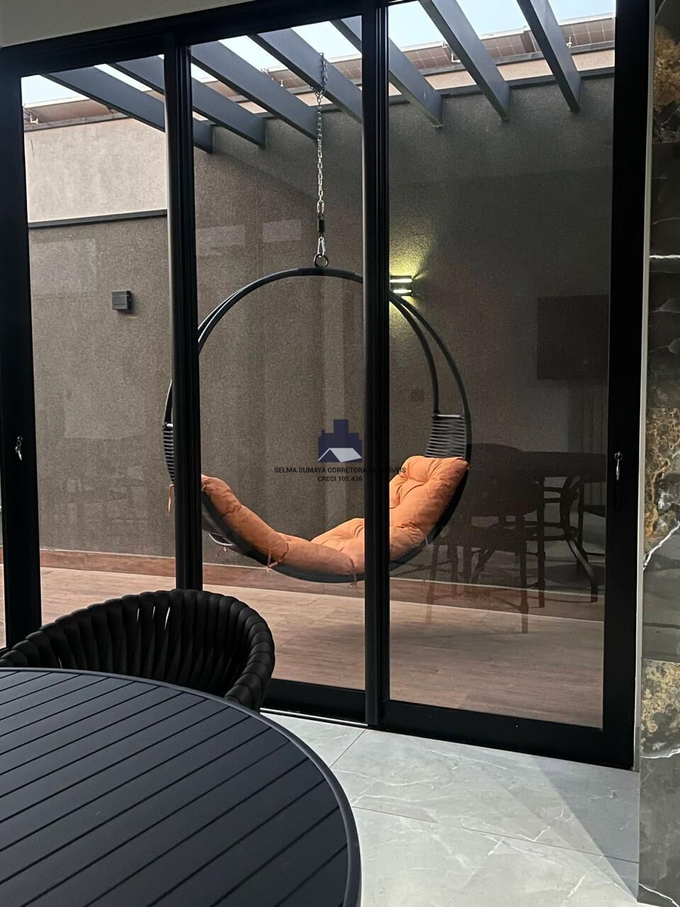 Casa de Condomínio com 3 quartos à venda, 216m² — foto 25 de 27