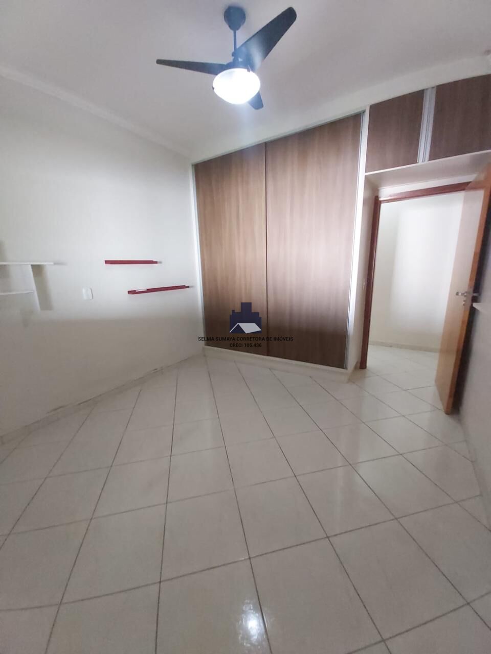 Casa com 3 quartos à venda, 230m² — foto 10 de 24