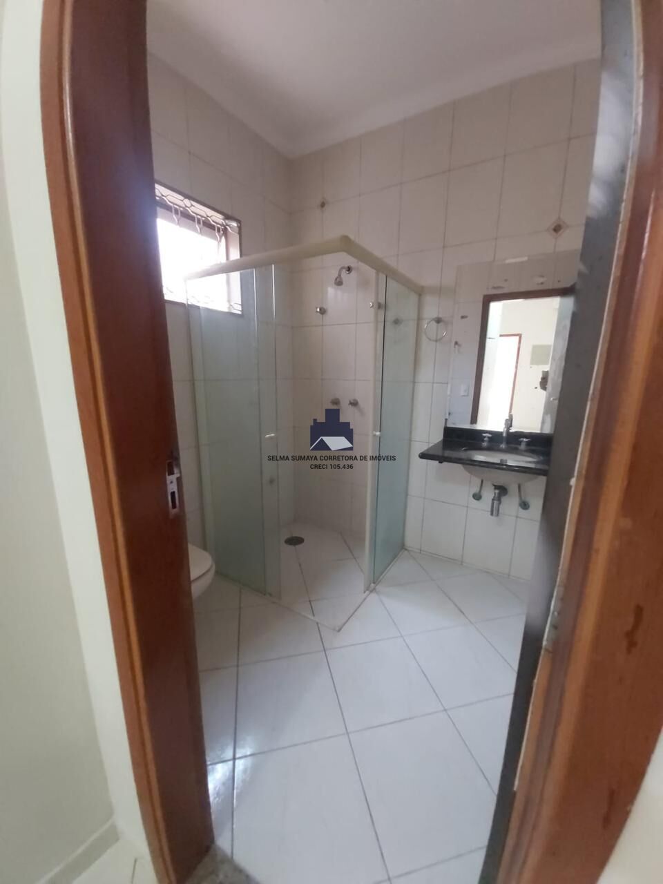 Casa com 3 quartos à venda, 230m² — foto 18 de 24