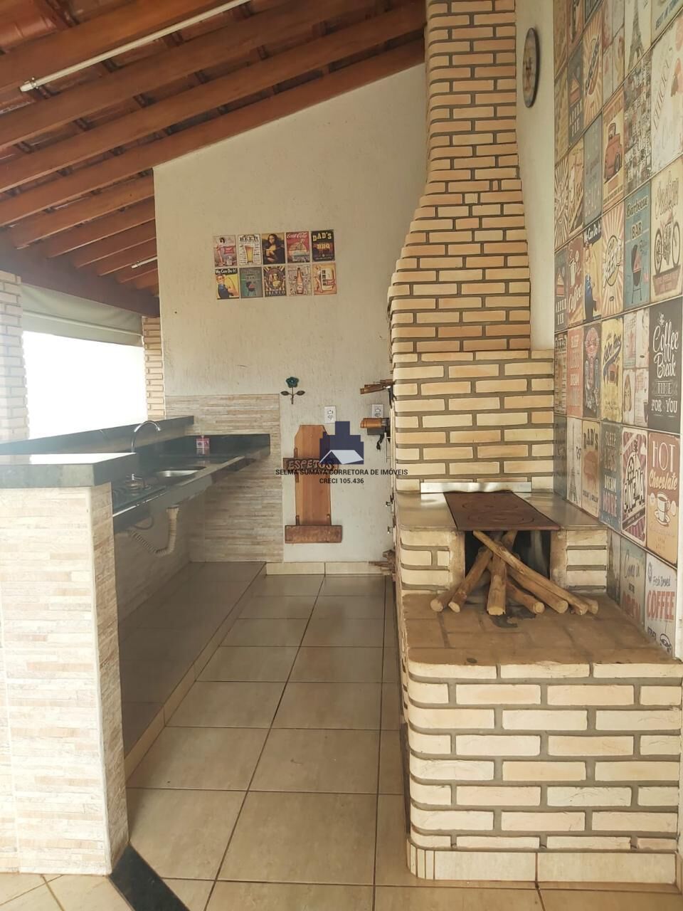 Casa com 3 quartos à venda, 230m² — foto 21 de 24