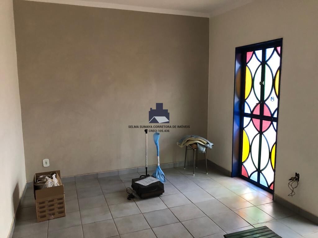 Casa com 3 quartos à venda, 220m² — foto 6 de 19