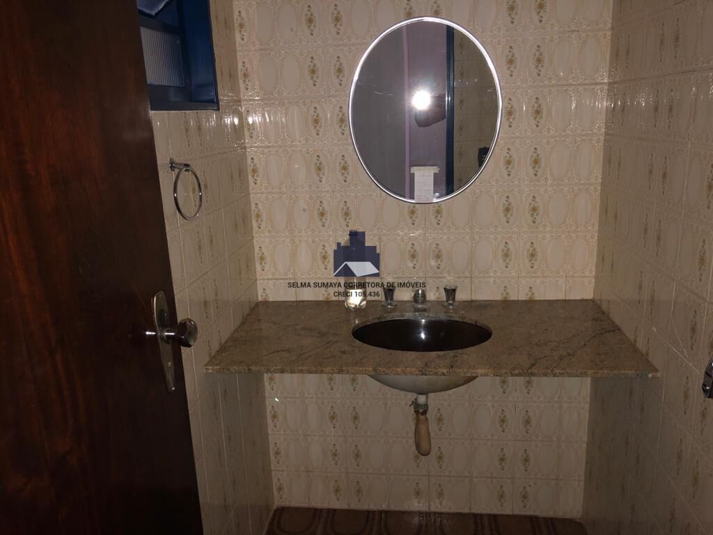 Casa com 3 quartos à venda, 220m² — foto 7 de 19