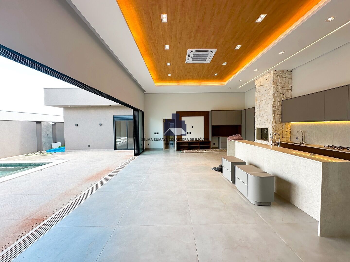 Casa de Condomínio com 4 quartos à venda, 270m² — foto 7 de 19