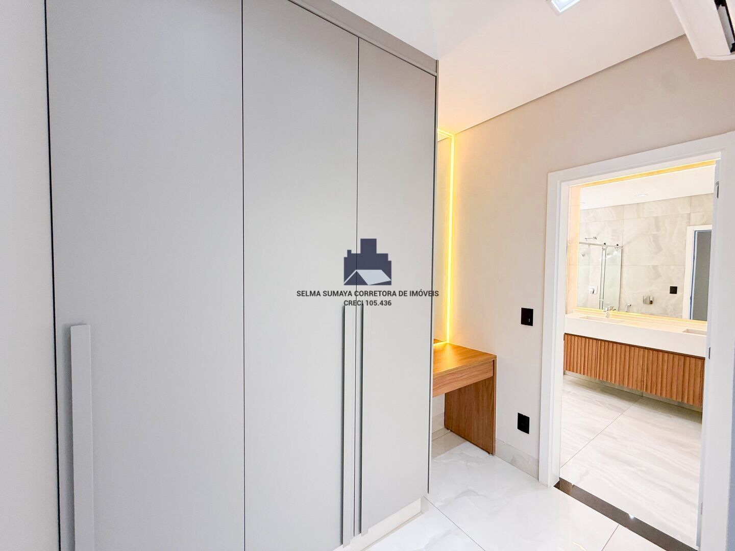 Casa de Condomínio com 3 quartos à venda, 267m² — foto 10 de 20