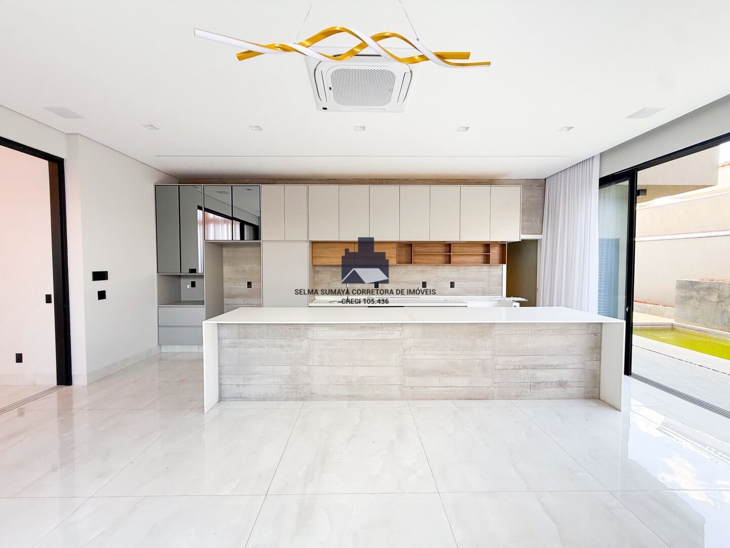 Casa de Condomínio com 3 quartos à venda, 267m² — foto 12 de 20