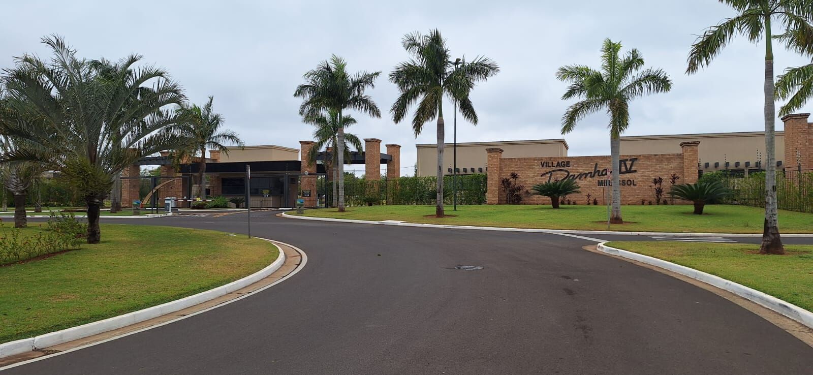 Terreno / Lote / Condomínio à venda, 275m² — foto 16 de 17