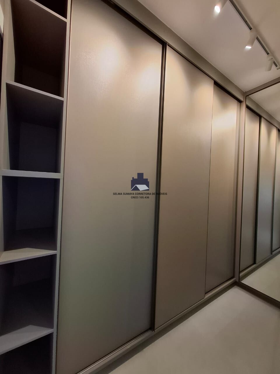 Casa de Condomínio com 3 quartos à venda, 169m² — foto 10 de 30