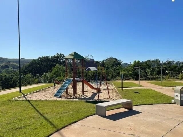 Terreno / Lote / Condomínio à venda, 359m² — foto 8 de 11