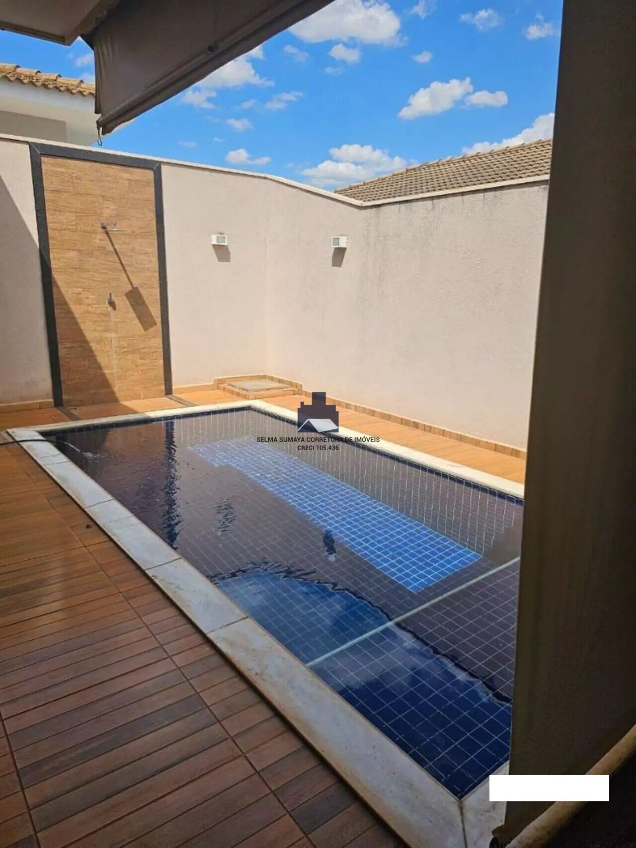 Casa de Condomínio com 4 quartos à venda, 300m² — foto 4 de 33