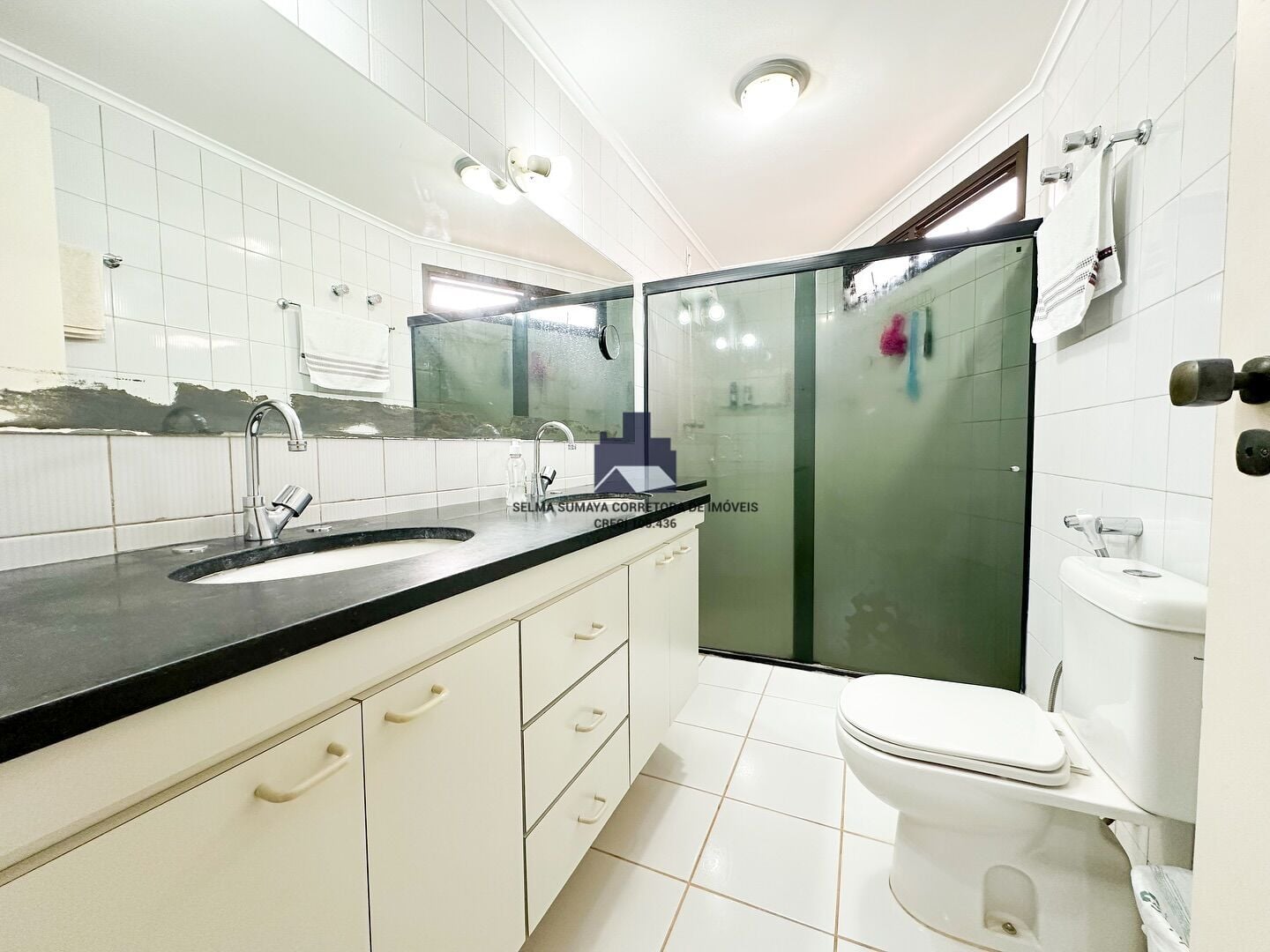 Apartamento com 4 quartos à venda, 200m² — foto 13 de 19
