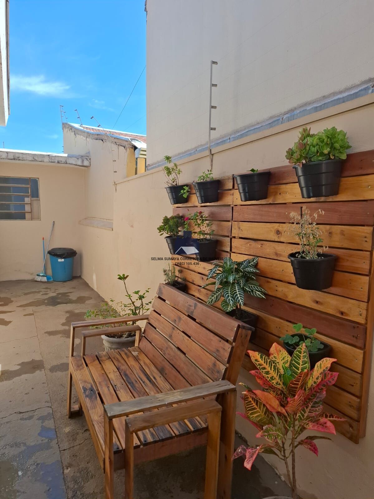 Casa com 3 quartos à venda, 200m² — foto 9 de 25