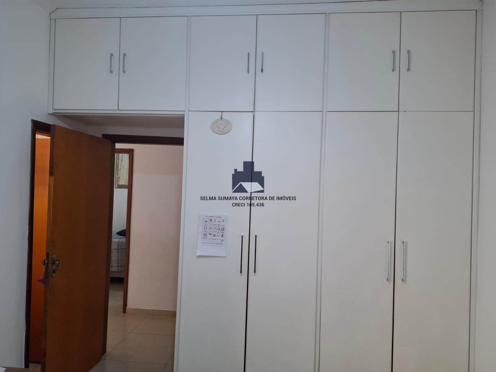 Casa com 3 quartos à venda, 200m² — foto 7 de 25